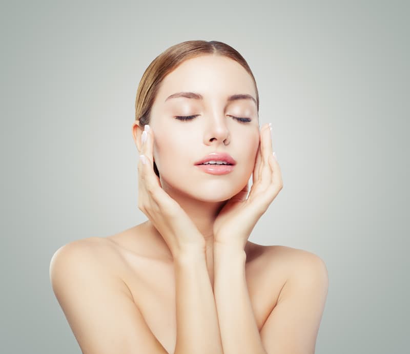 Especialistas en eliminación de manchas y rejuvenecimiento con tecnología láser avanzada